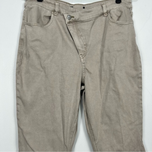 CATO denim raw hem asymmetrical waist tan flare jeans CC22 - Picture 4 of 7